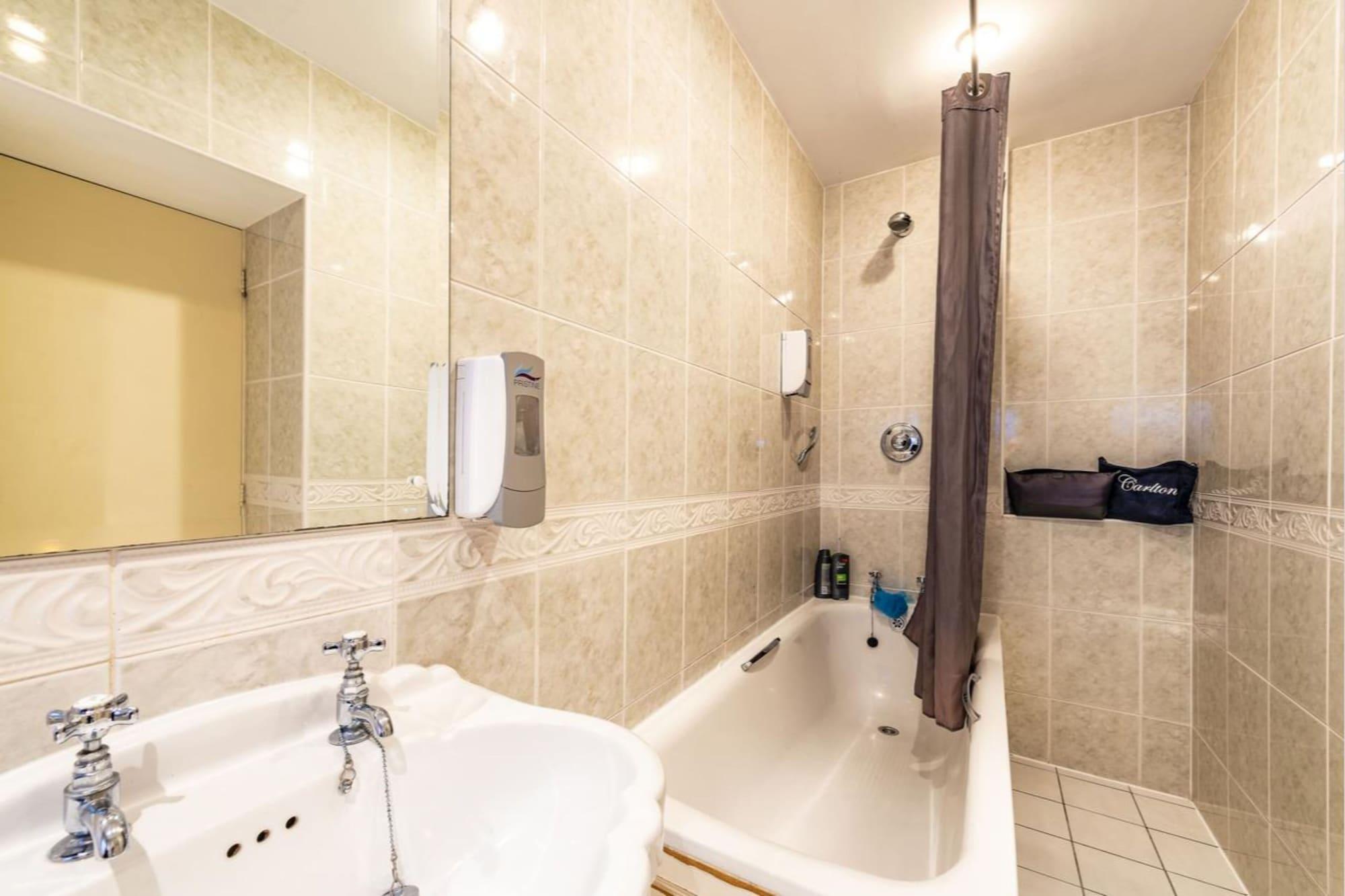 וורינגטון Paddington House Hotel מראה חיצוני תמונה