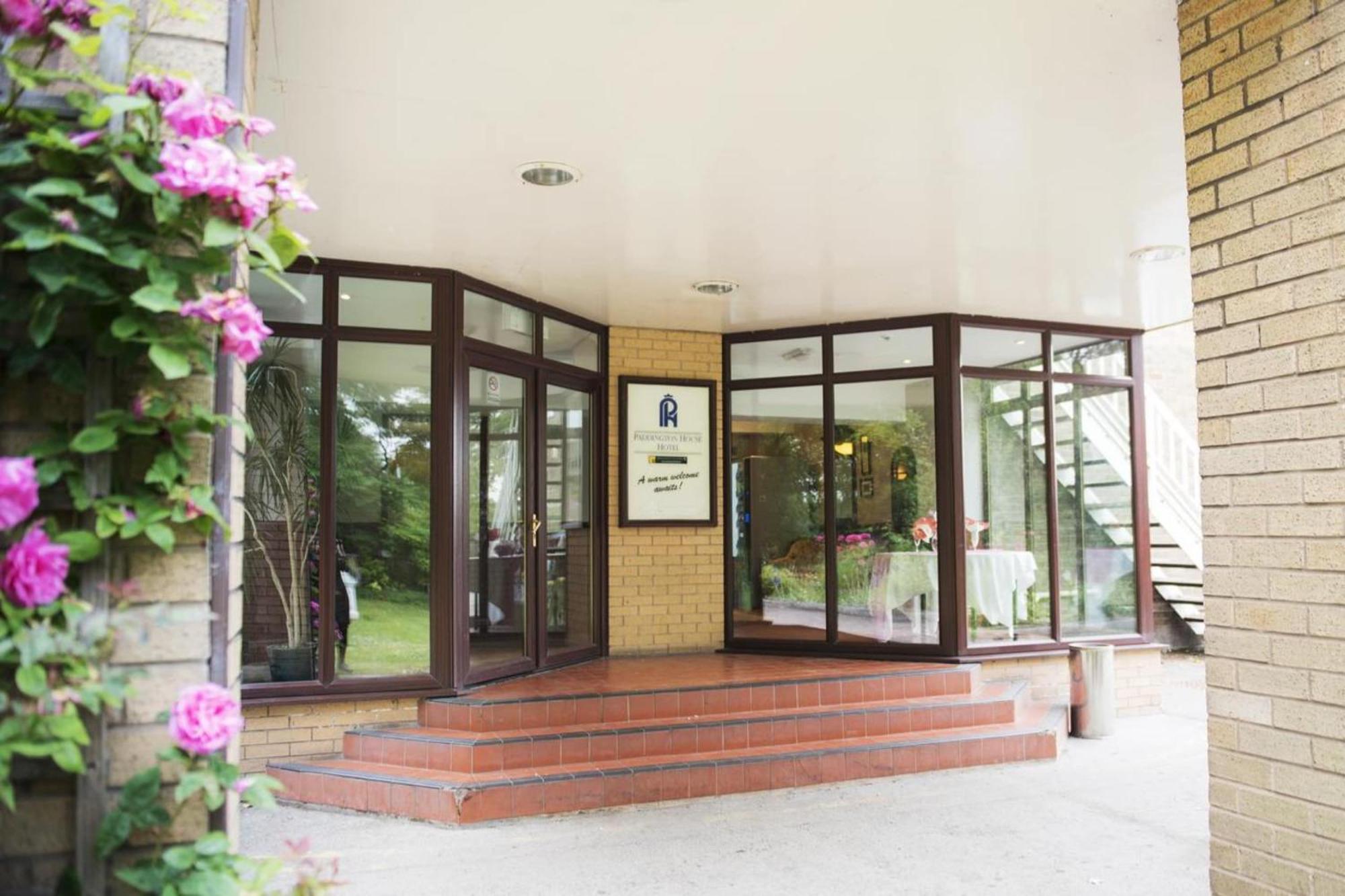 וורינגטון Paddington House Hotel מראה חיצוני תמונה