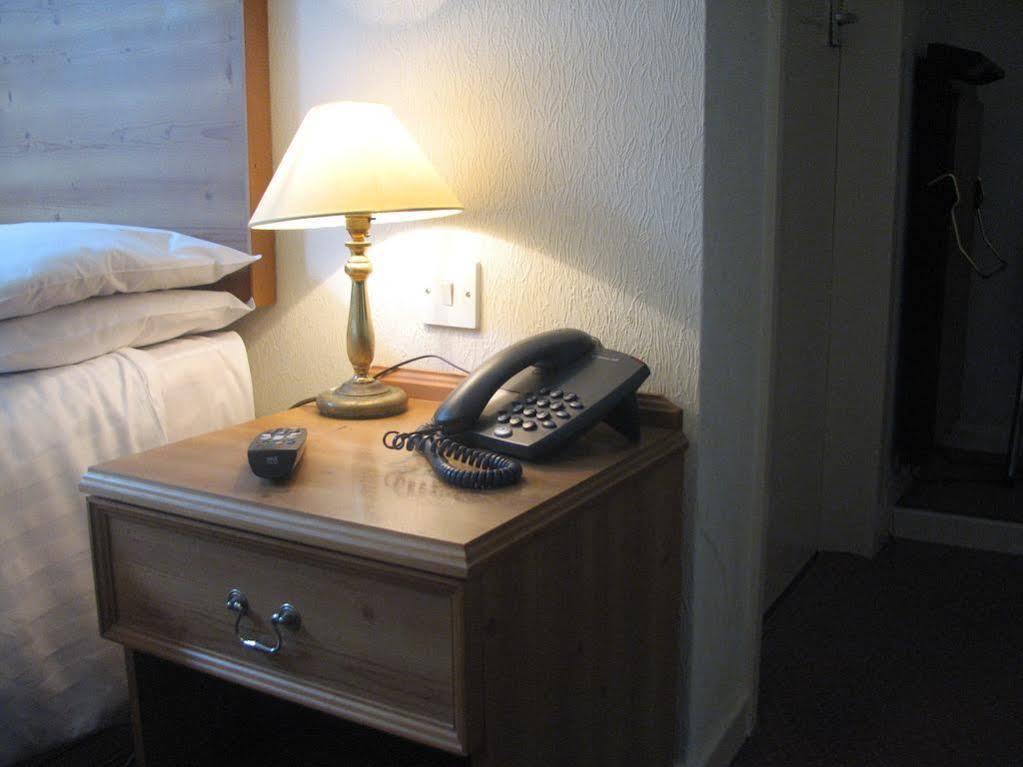 וורינגטון Paddington House Hotel מראה חיצוני תמונה