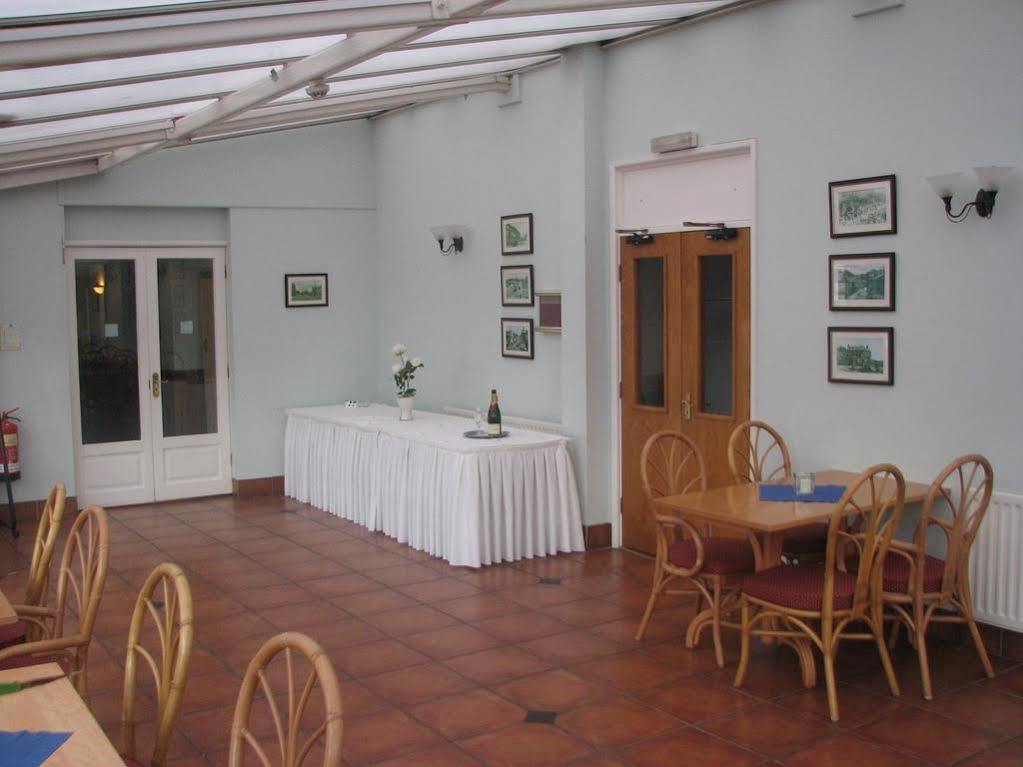 וורינגטון Paddington House Hotel מראה חיצוני תמונה